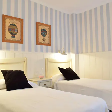 Hotel Y Casas Serinamar Marbella