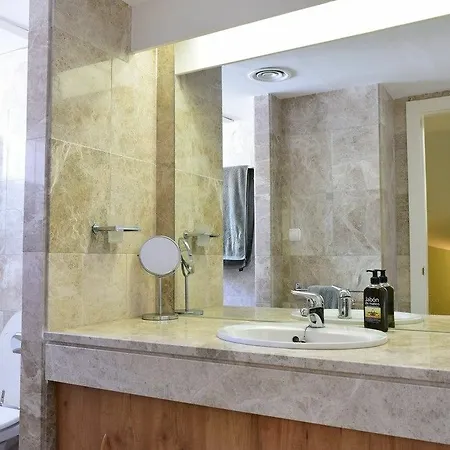 Y Casas Serinamar Marbella Hotel 3*