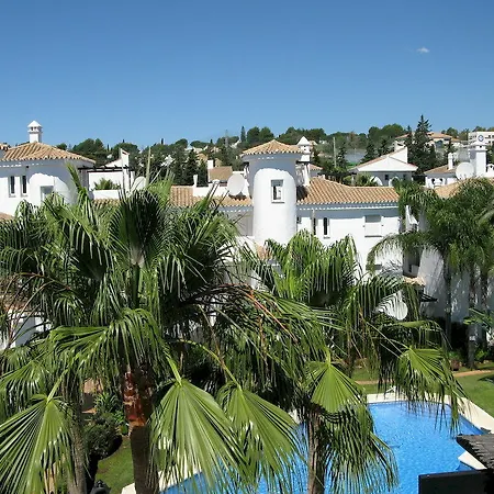 Y Casas Serinamar Marbella Hotel 3*