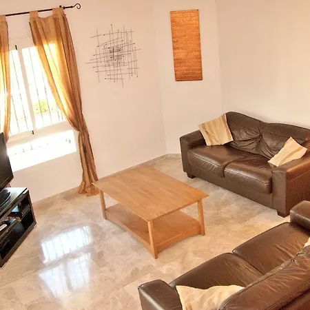 Hotel Y Casas Serinamar Marbella 3*