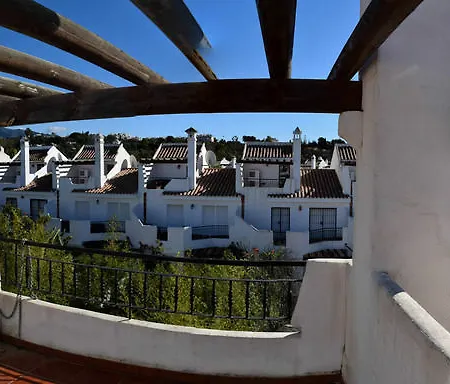 Y Casas Serinamar Marbella Hotel 3*